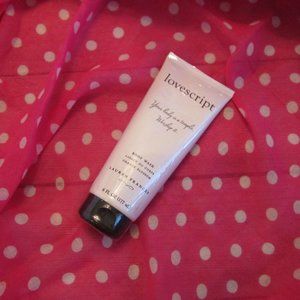 Lovescript Foaming Body Wash